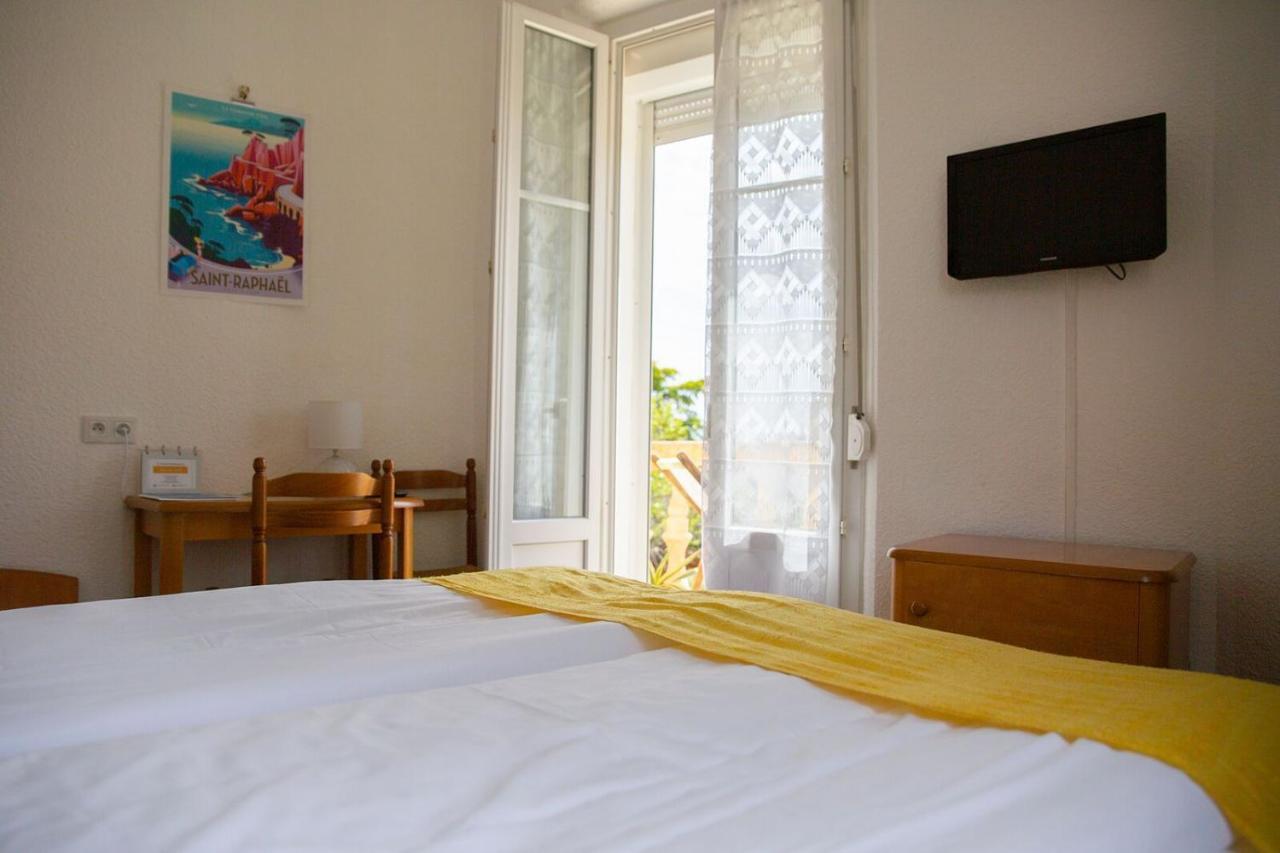 Hôtel Du Soleil Saint-Raphaël Eksteriør billede