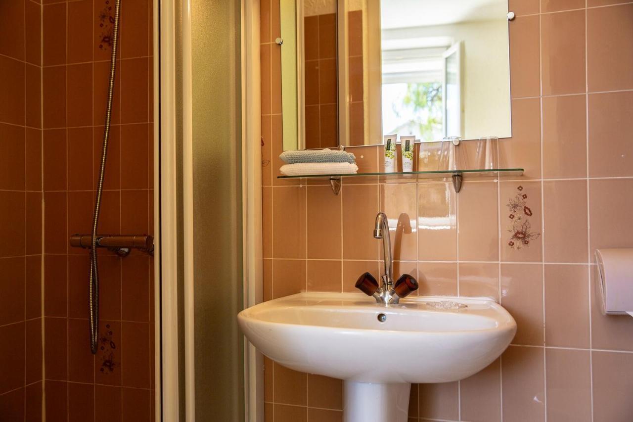 Hôtel Du Soleil Saint-Raphaël Eksteriør billede